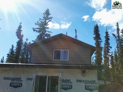 1392 Ballaine Rd, Fairbanks, AK