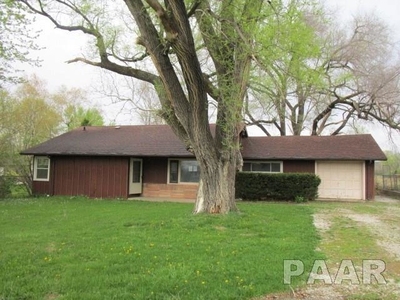 111 Ronald Rd, East Peoria, IL