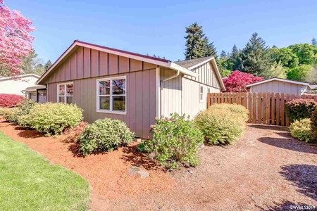 5420 Val View Dr, Turner, OR