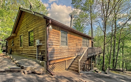 16 Skyview Dr, Hayesville, NC