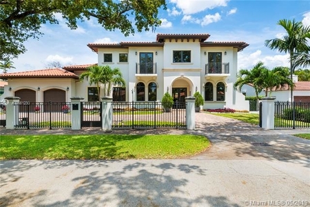 629 Madeira Ave, Coral Gables, FL