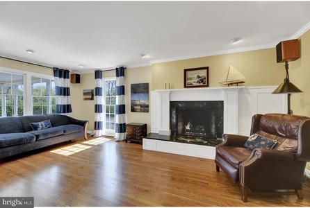 6 Shady Brook Ct, Lutherville Timonium, MD