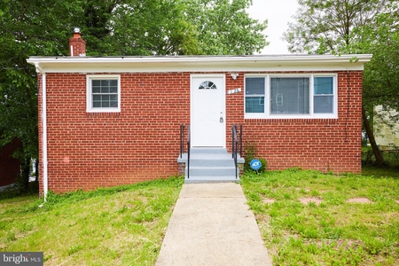 1126 Glacier Ave, Capitol Heights, MD