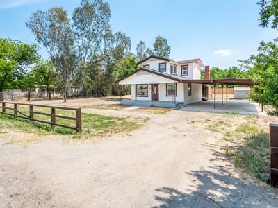 3145 W Cartmill Ave, Tulare, CA