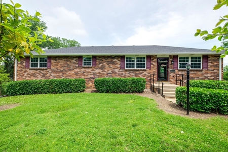 5743 S New Hope Rd, Hermitage, TN