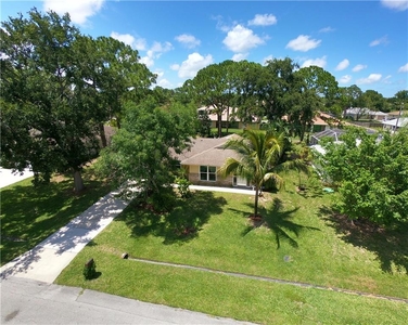 441 Nw Lincoln Ave, Port Saint Lucie, FL
