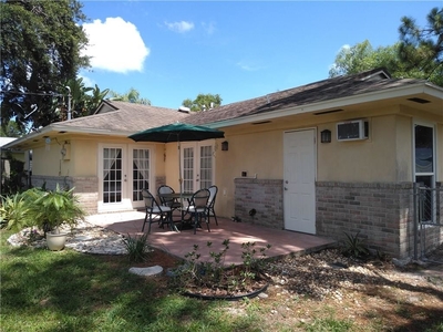 441 Nw Lincoln Ave, Port Saint Lucie, FL