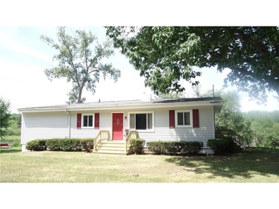 3140 Wagoner St, Coventry Township, OH