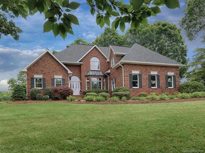 101 Spindle Dr, Maiden, NC