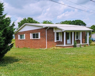 416 Old Tellico Hwy, Madisonville, TN