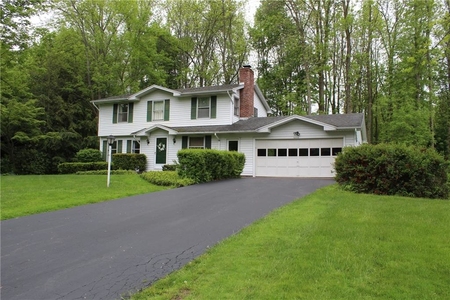 1277 Holley Rd, Webster, NY