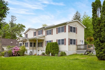 51 Forest Ln, Yorktown Heights, NY