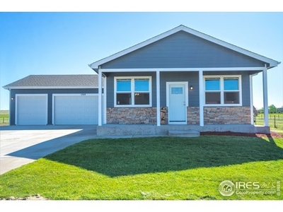 1546 4th Ave, Deer Trail, CO