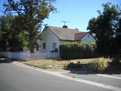 11938 Miranda St, Valley Village, CA