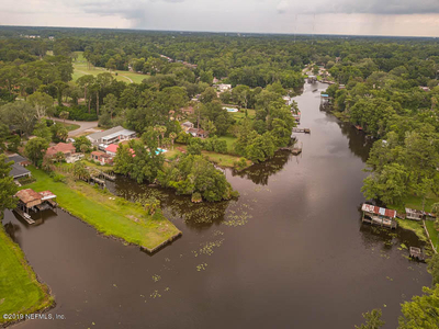 1815 Cedar River Dr, Jacksonville, FL