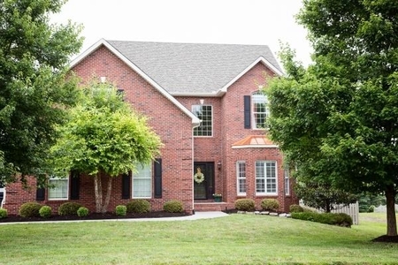 616 Spring Branch Ln, Knoxville, TN