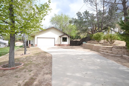 42806 Clydesdale Dr, Lake Hughes, CA