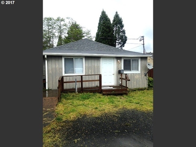 385 Clark St, North Bend, OR