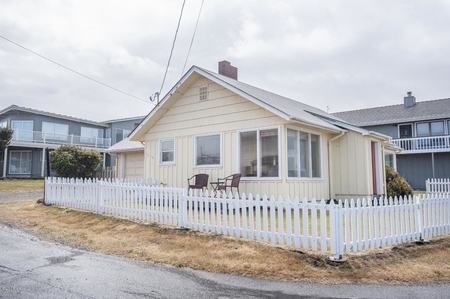 5628 Nw Jetty Ave, Lincoln City, OR