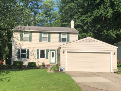 5831 Marine Pkwy, Mentor On The Lake, OH