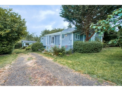 314 4th Ave, Coos Bay, OR