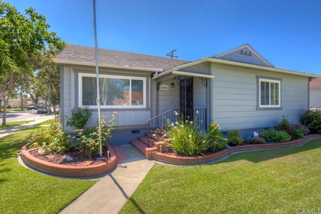 4958 Knoxville Ave, Lakewood, CA