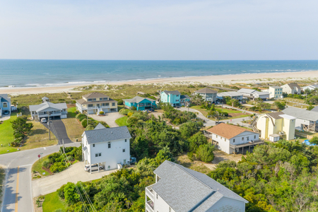 11004 Inlet Dr, Emerald Isle, NC
