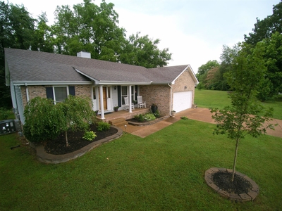 7103 Clearview Dr, Fairview, TN
