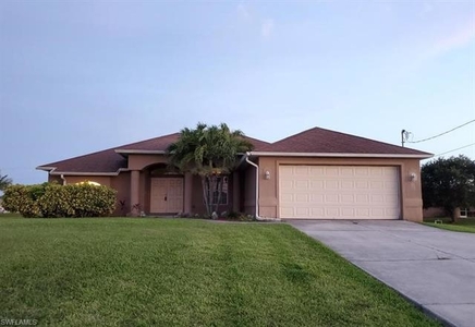 1204 Sw Embers Ter, Cape Coral, FL