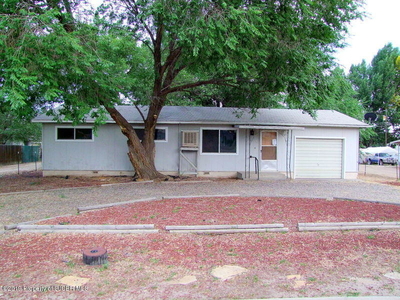 809 W Highland Ave, Bloomfield, NM