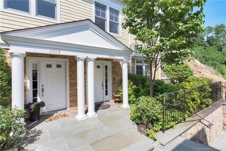 70 Riverdale Ave, Greenwich, CT