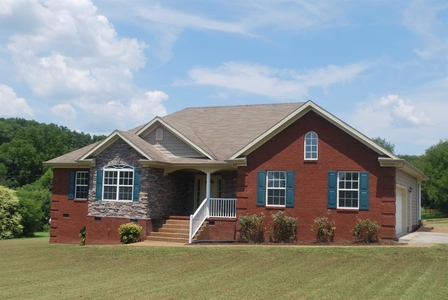 2115 Double Branch Rd, Columbia, TN