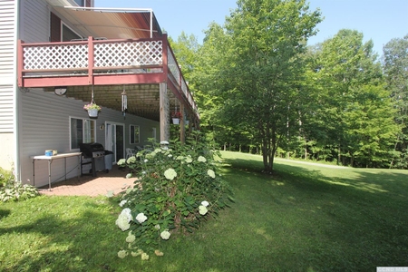 84 Connelly Rd, Hillsdale, NY