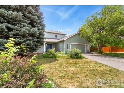 3213 Greenwood Ct, Fort Collins, CO