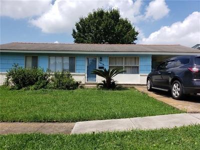1316 Lucille Ave, Metairie, LA