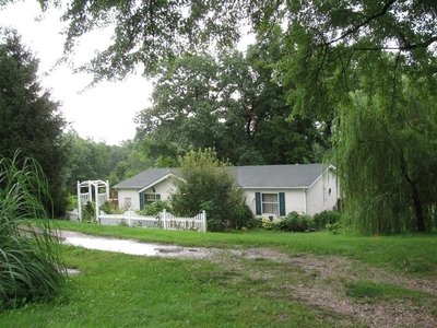 2886 E State Road 54, Bloomfield, IN
