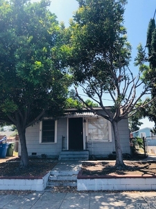 1051 Bay View Ave, Wilmington, CA