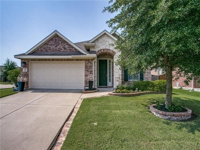 405 Highland View Dr, Wylie, TX