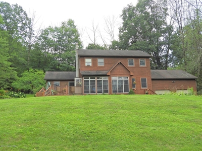 2146 Route 209, Brodheadsville, PA