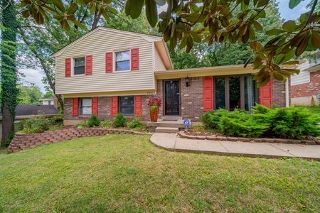7903 Mary Sue Dr, Louisville, KY