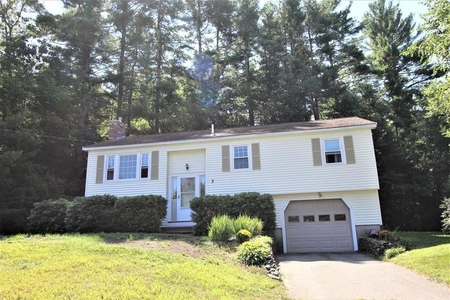 3 Pisces Ln, Townsend, MA