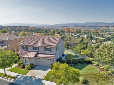 19529 Ellis Henry Ct, Newhall, CA