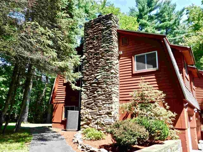 44 Pleasant Dr, Londonderry, NH