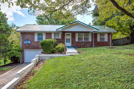 2700 Amelia Rd, Knoxville, TN