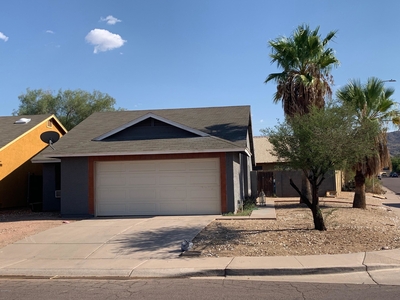 1701 E Carson Rd, Phoenix, AZ