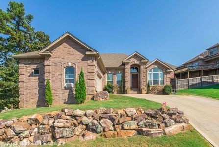 21 Majestic Ct, Maumelle, AR