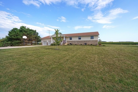 9703 Cook Yankeetown Rd, Mount Sterling, OH