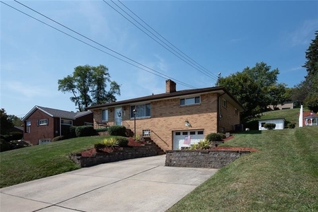 411 Colonial Dr, Monroeville, PA