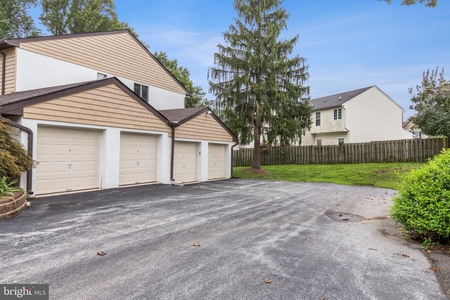23 Eagleview Dr, Newtown Square, PA