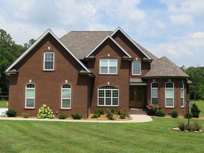 1008 Fawn Dr, Cookeville, TN
